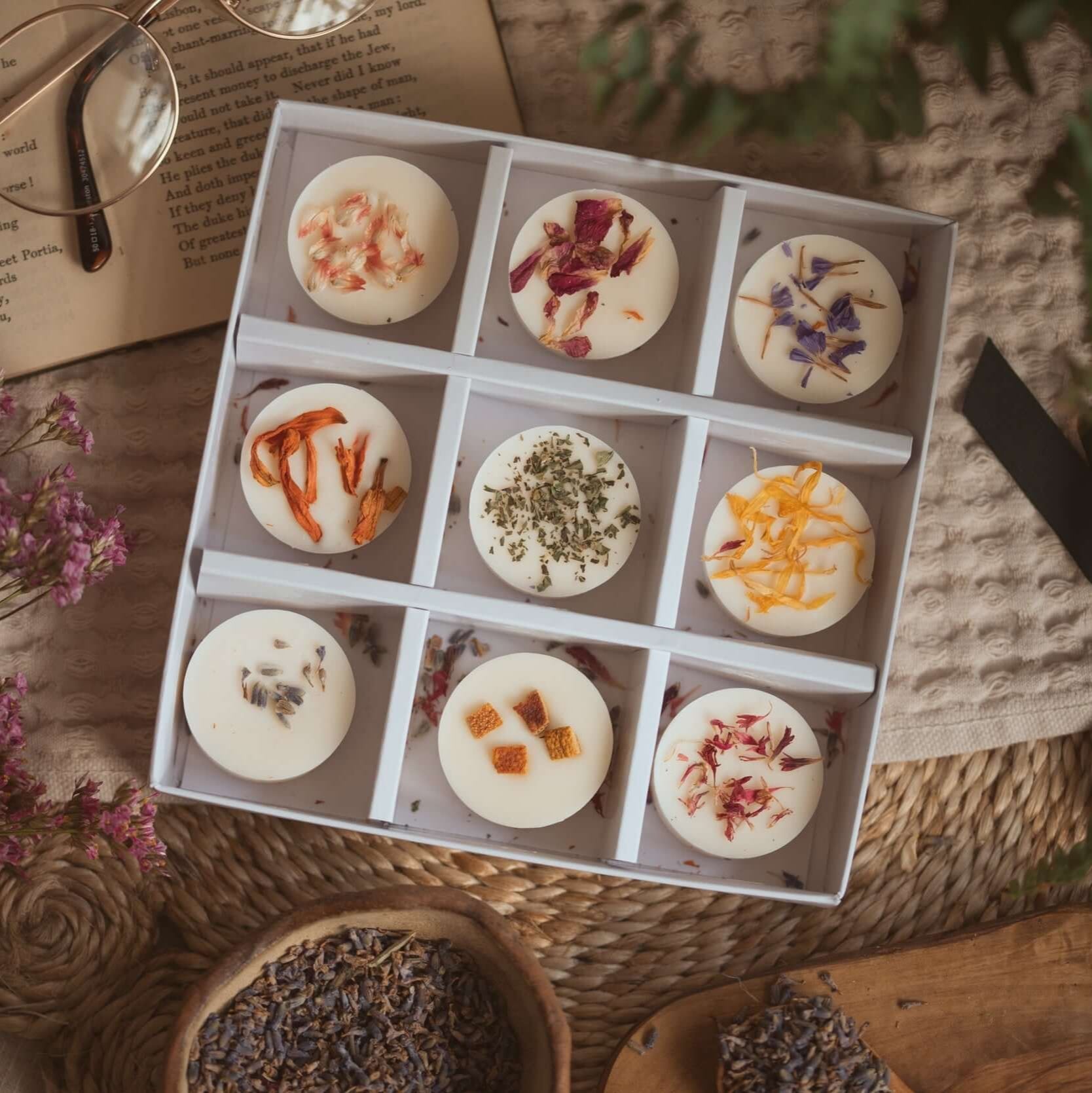 Scent Discovery Set - box of 9 soy wax melts infused with botanicals