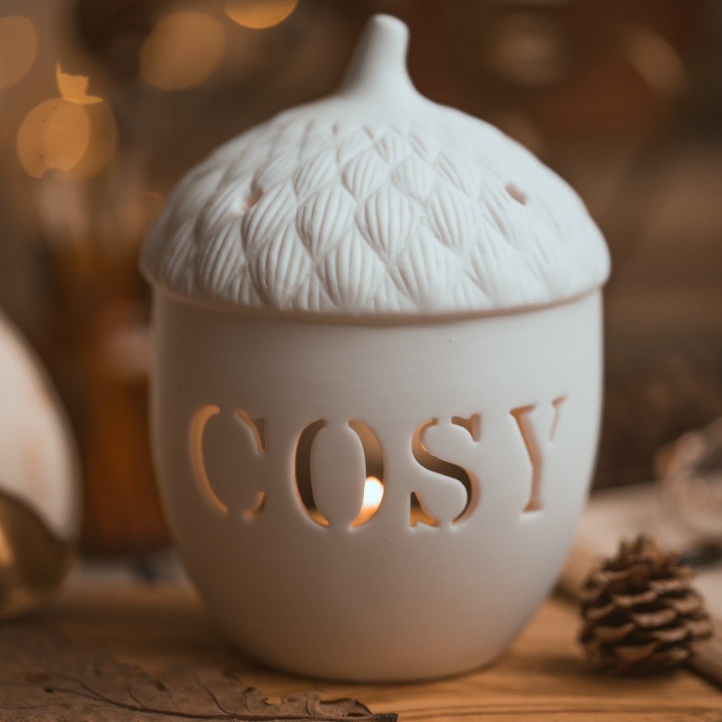 Cosy Acorn Tealight Holder